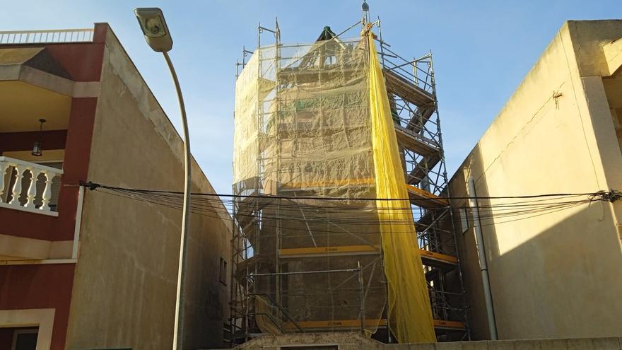 Arranca la rehabilitación del molino de viento de El Algar tras años de espera