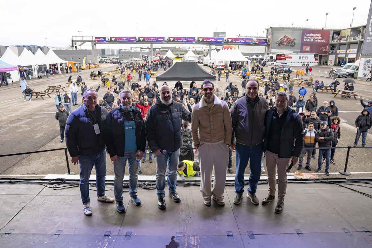 Protagonistas del coloquio tributo al Gran Premio de 2006 en el Circuit Ricardo Tormo.