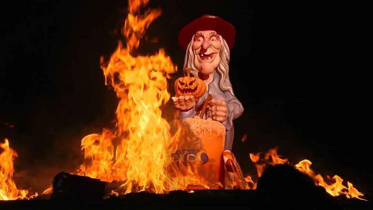 Quema de la Bruja de Alcantarilla en una pasada edición de las fiestas