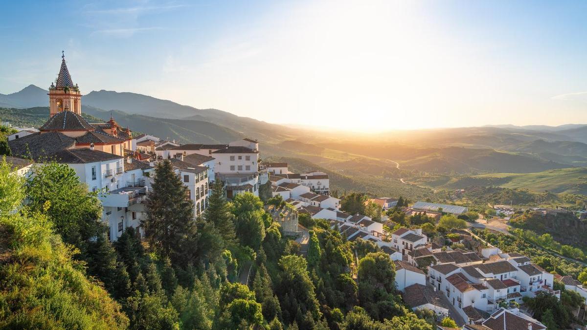El pueblo de Cádiz situado a la entrada del Parque Natural de la Sierra de Grazalema