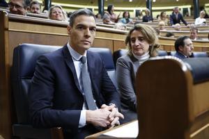 La ministra Ribera se solidariza con Sánchez: Ni él ni su familia merecen esto