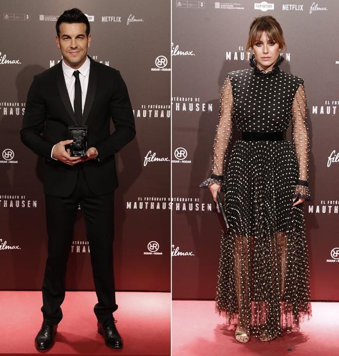 Blanca Suarez y Mario Casas posan a su llegada al estreno