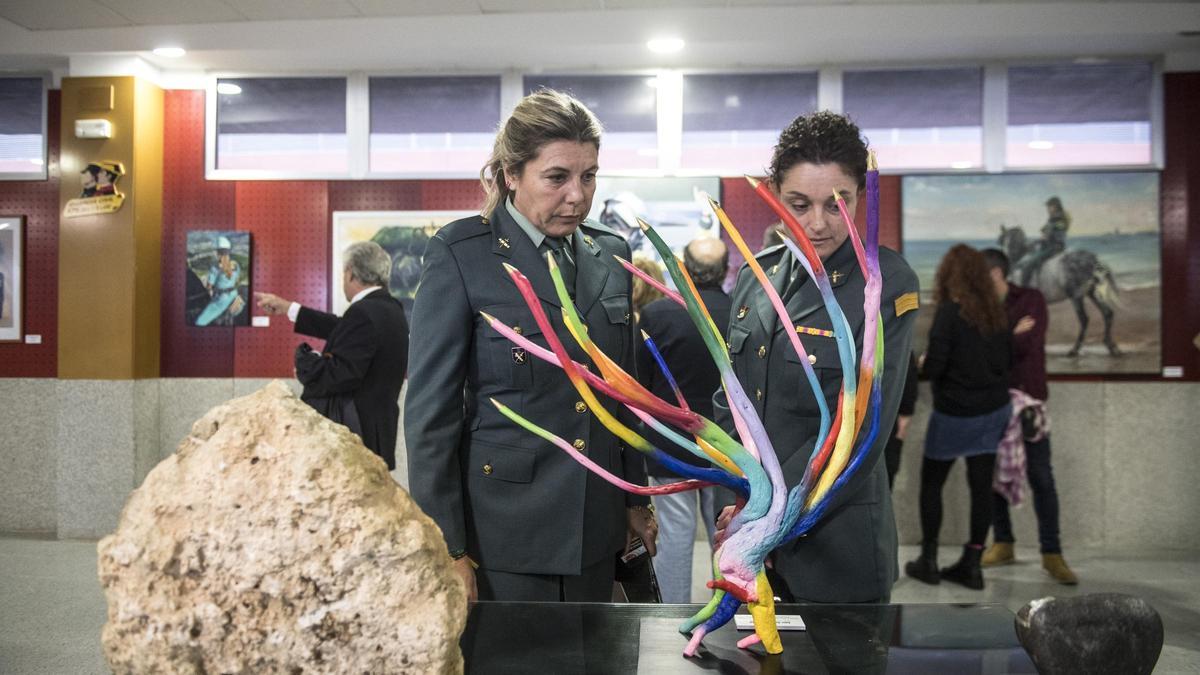 GALERÍA | Así fue la entrega de premios del concurso nacional 'La mujer Guardia Civil' en la Comandancia de Cáceres