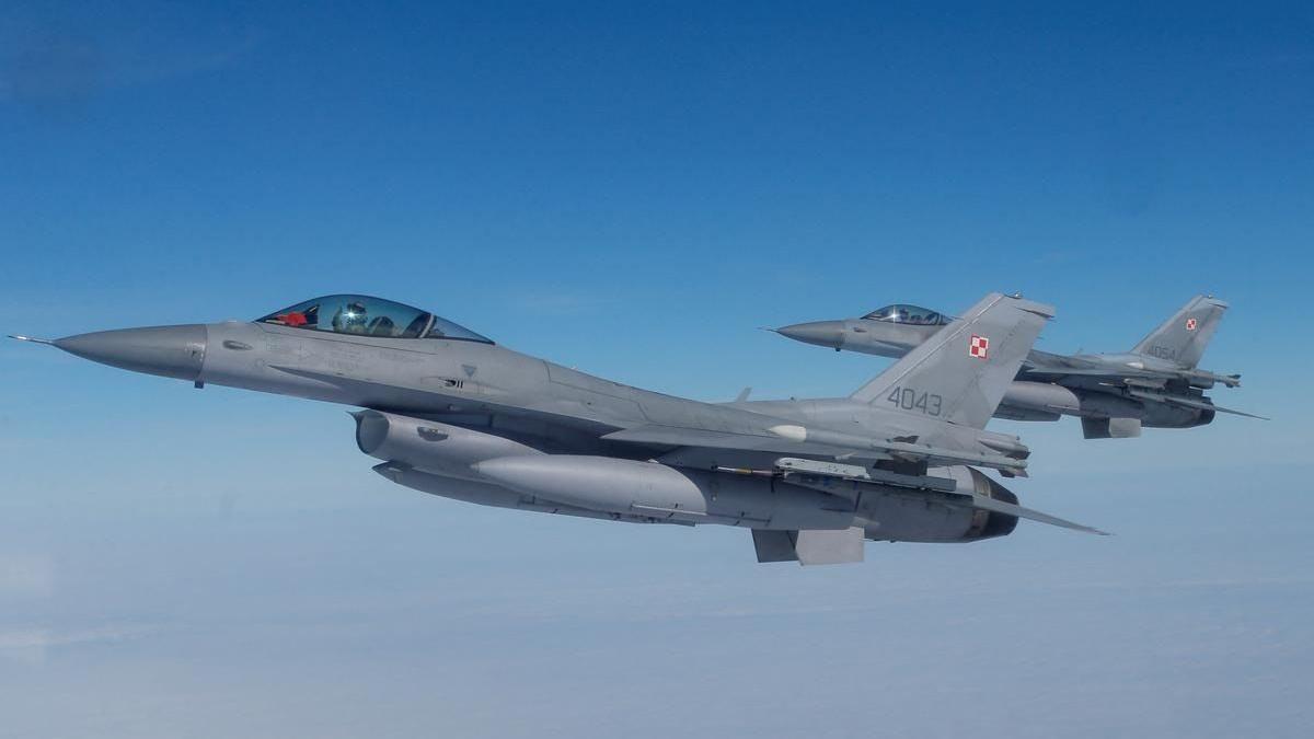 Cazabombarderos F-16 durante un ejercicio de la OTAN en marzo en Malbork, Polonia