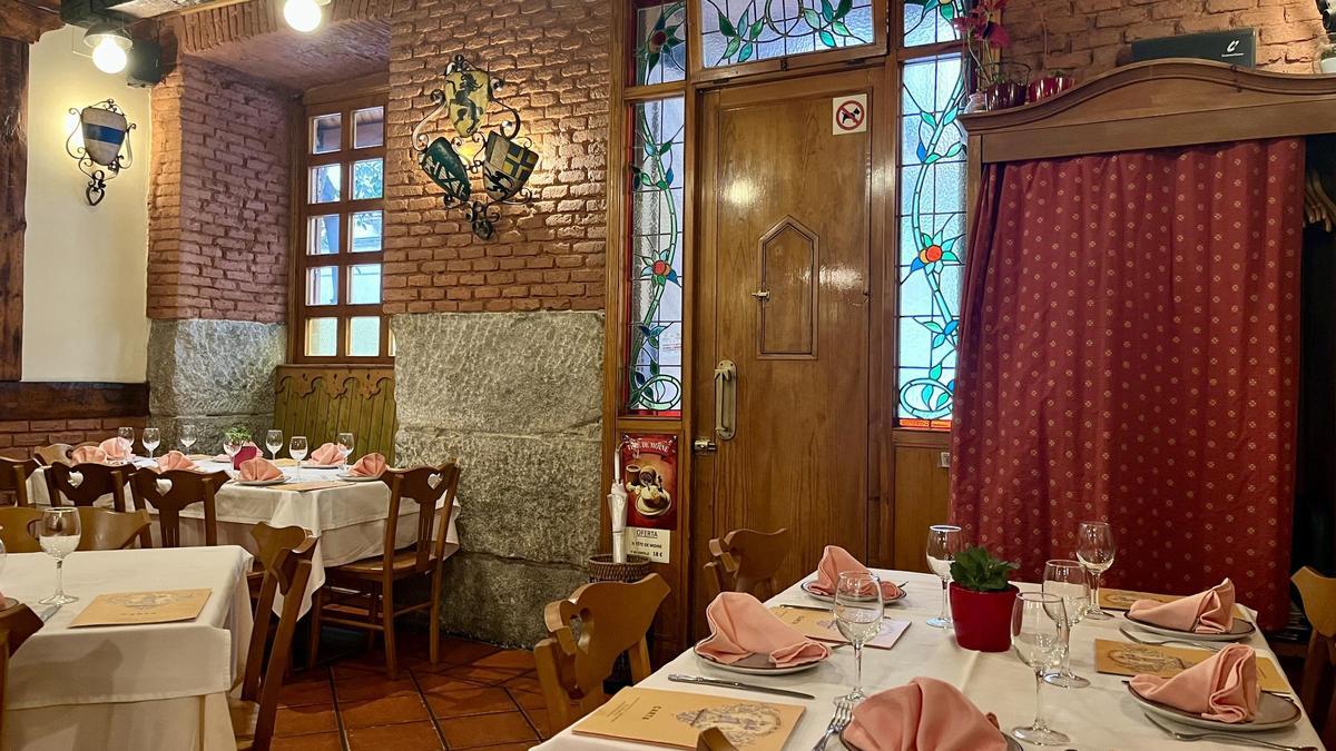 El atemporal interior de La Fondue de Tell.