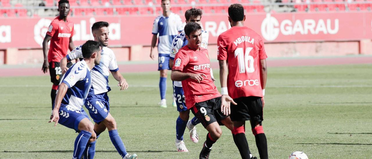 El Mallorca vence por la mínima al Sabadell con un gol de Dani Rodríguez