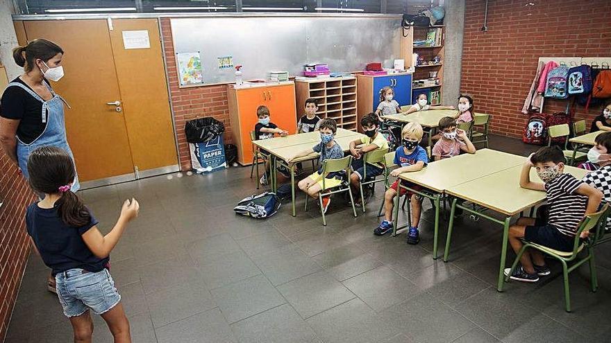 Una aula de l&#039;escola Pla de Girona, dilluns passat.