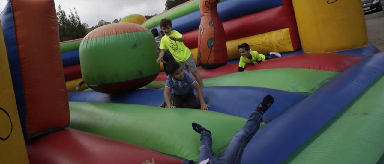 Más de 300 personas desafían el síndrome de Rett en Illas