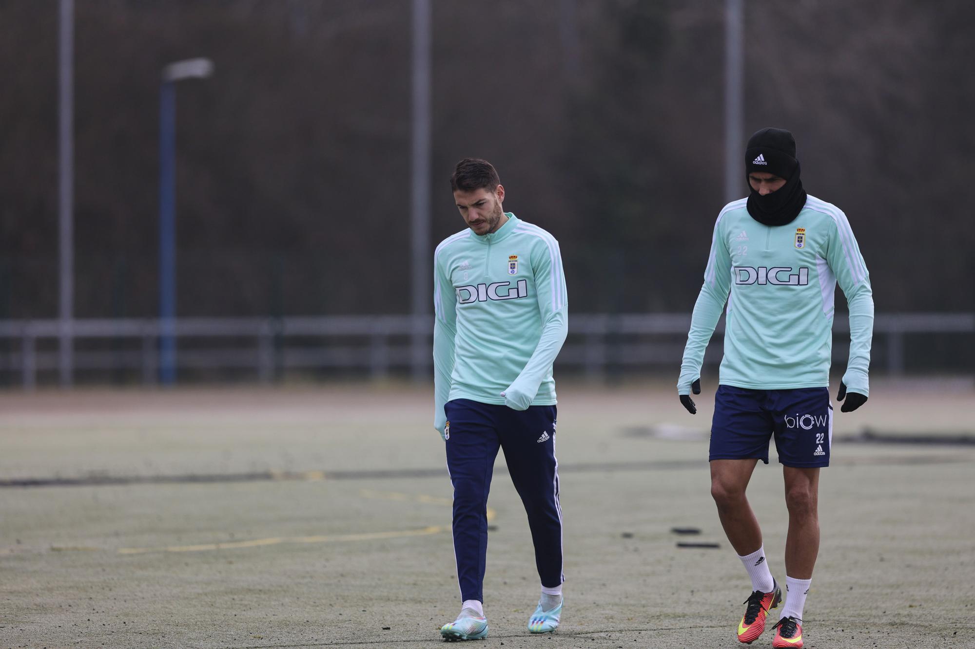 EN IMÁGENES: la vuelta al trabajo del Oviedo tras la derrota ante el Mirandés