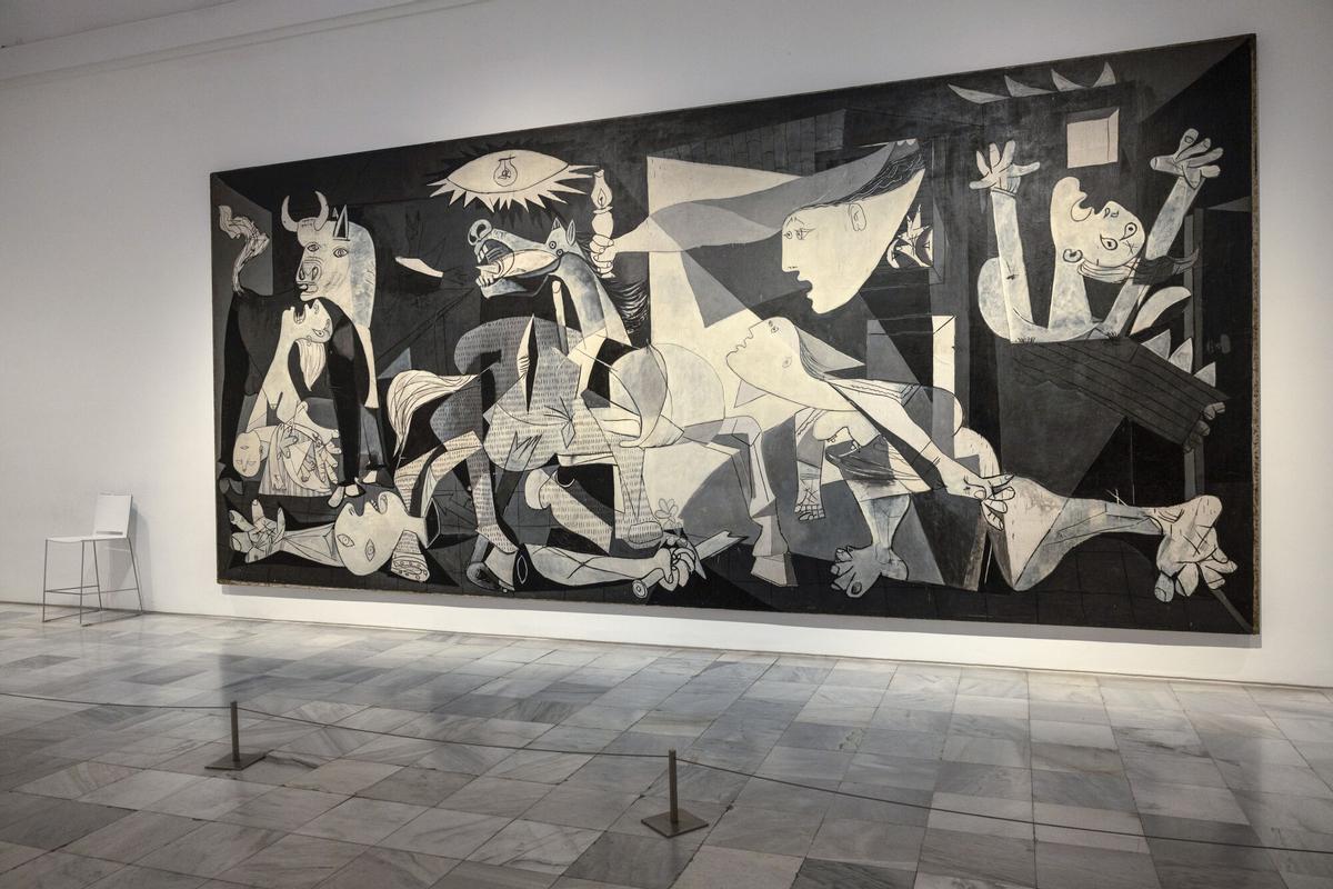 Imagen de archivo de una vista del Guernica de Picasso en el Museo Reina Sofía.