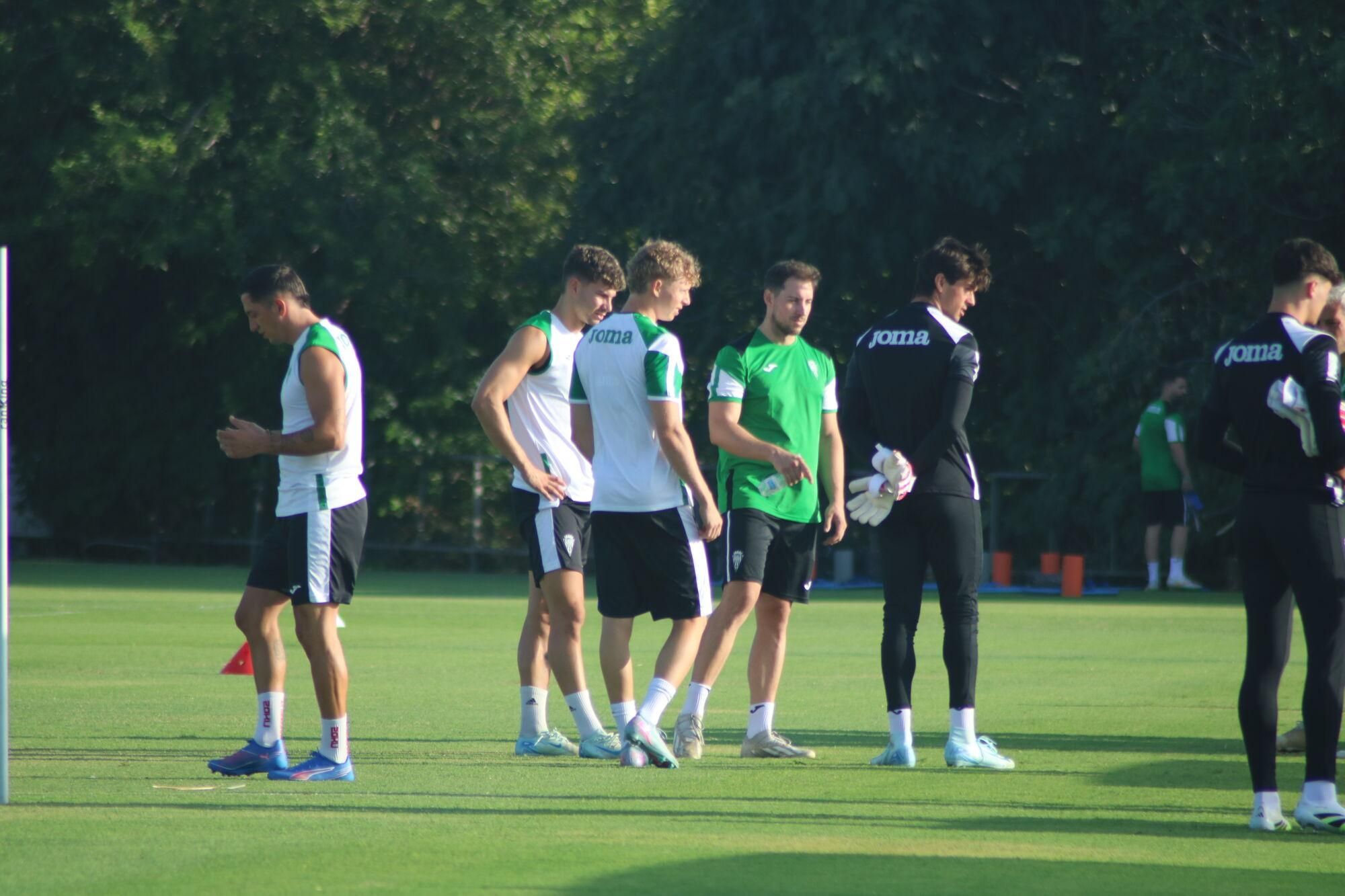El segundo entrenamiento del Córdoba CF en imágenes