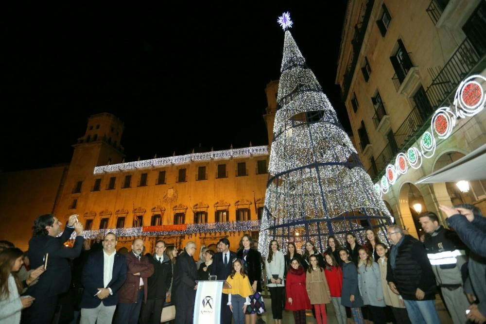 Encendido de las luces navideñas en Alicante