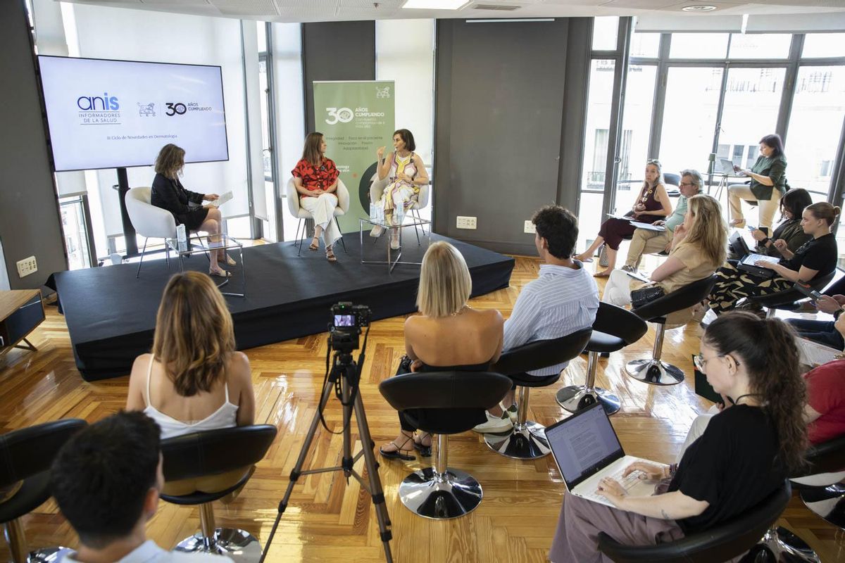 El 4,6% de la población adulta en España padece eccema crónico de manos con una prevalencia más alta entre los 30 y 39 años