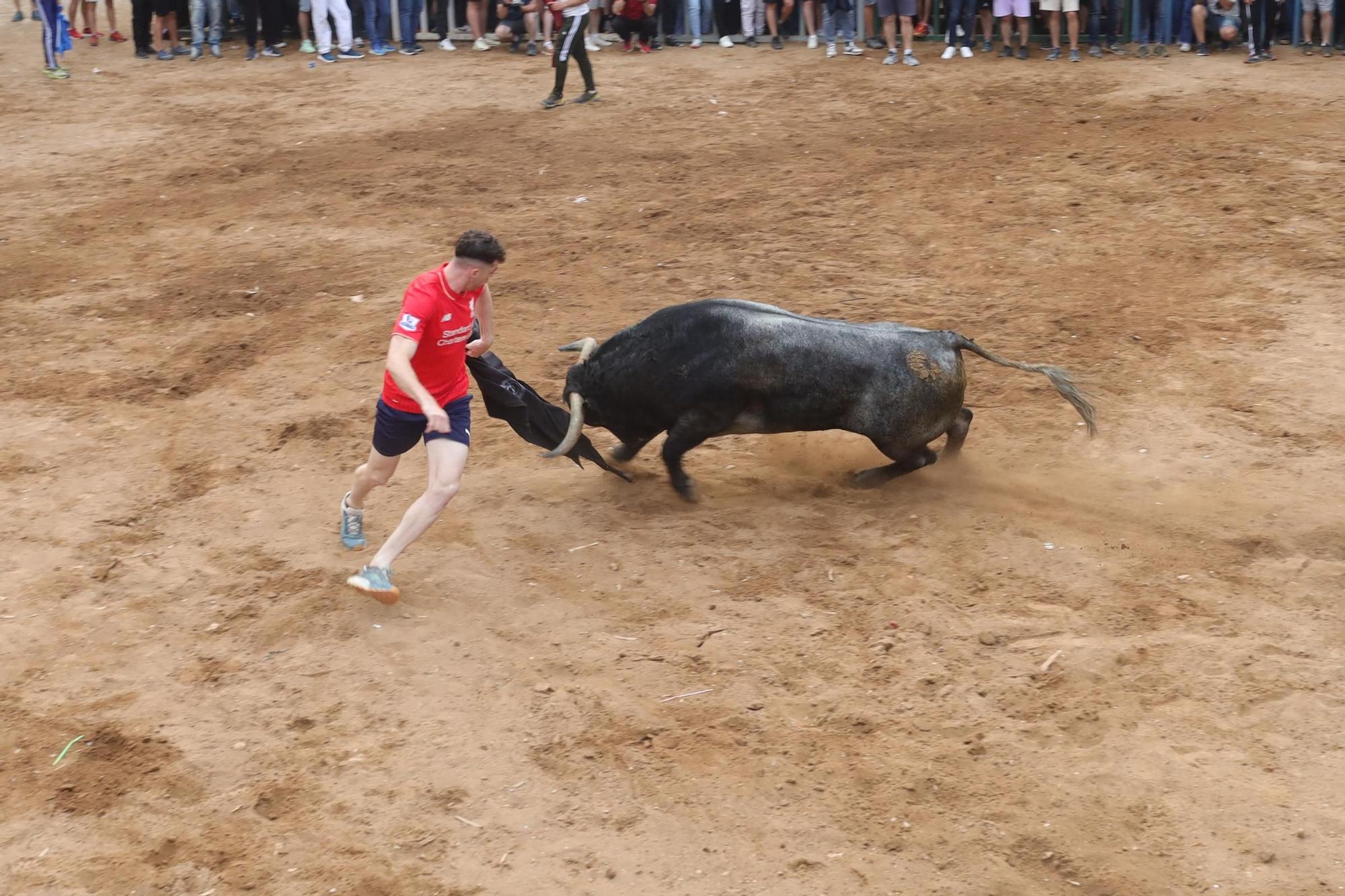 Los mejores momentos de la tarde taurina del martes de fiestas en Almassora