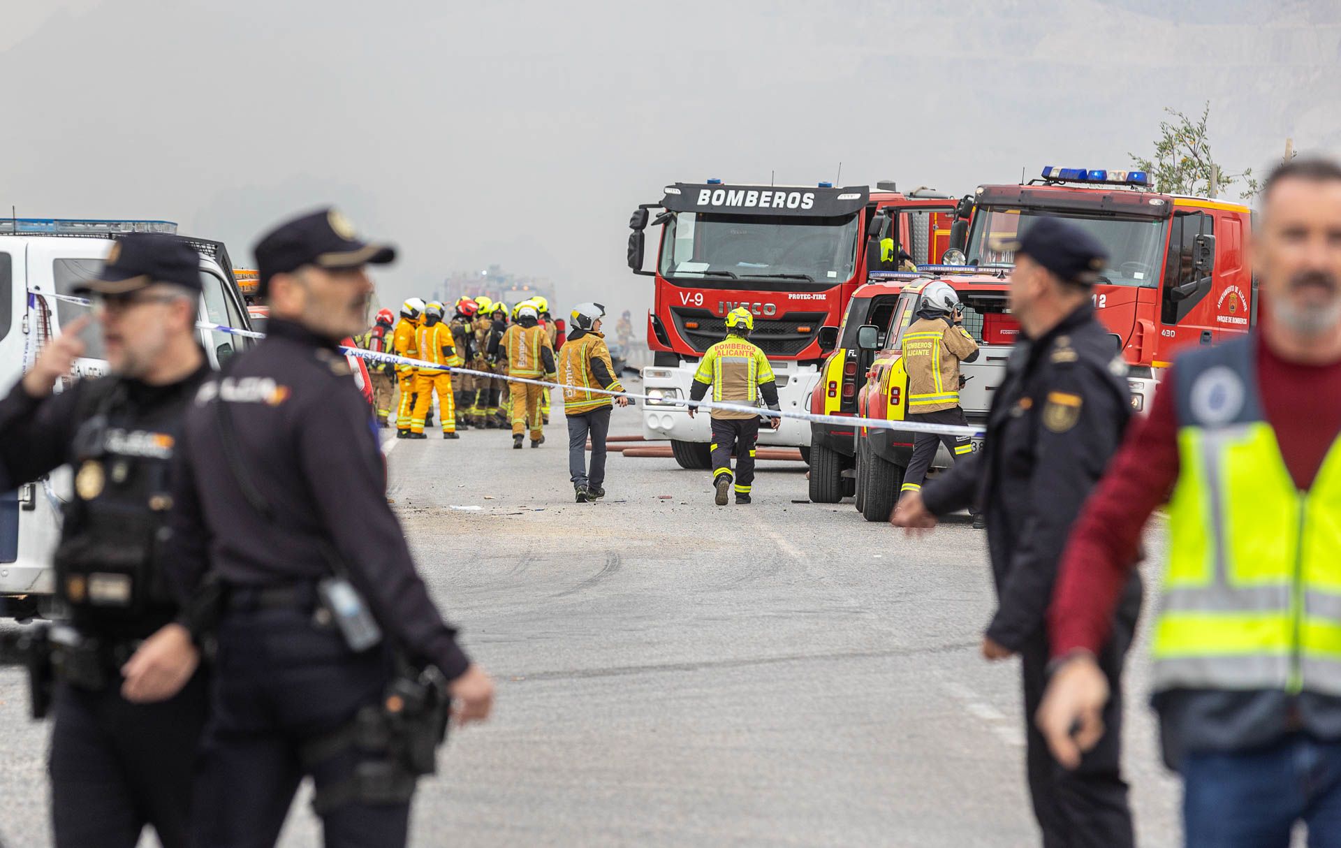 Grave explosión en la pirotecnia Hermanos Sirvent en Fontcalent, Alicante
