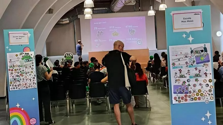 230 alumnes de Salt participen a la festa de final de curs de la Fira de la Creativitat Digital