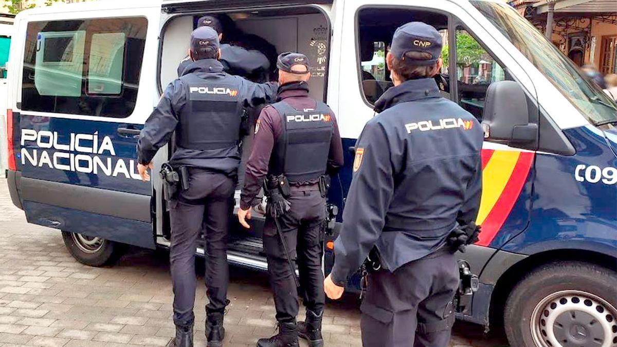 Agentes de la Policía Nacional en una imagen de archivo.