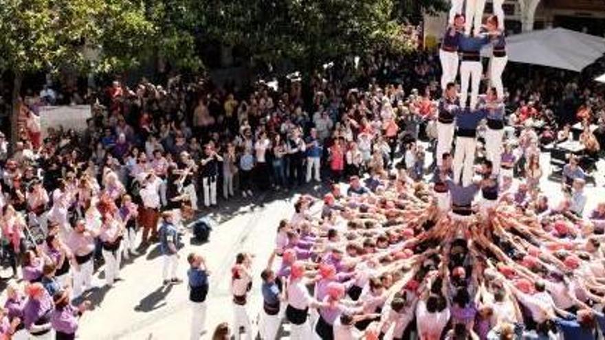 La Colla Castellera de Figueres, ascens a la professionalització