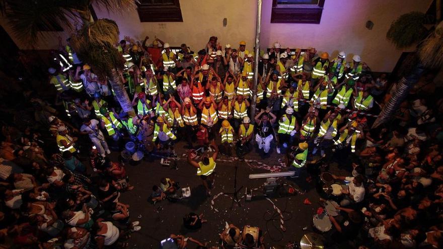 Más de mil murgueros inician la cuenta atrás del Carnaval