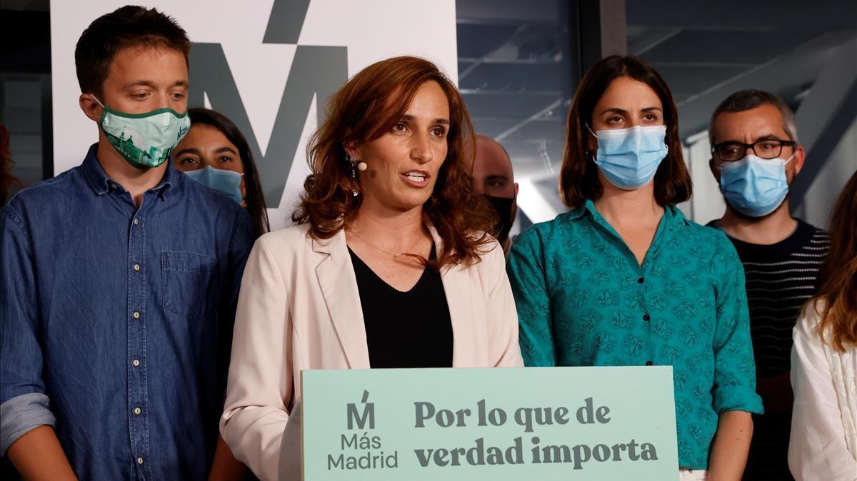 La candidata de Mas Madrid en las elecciones a la Comunidad de Madrid Monica Garcia valora los resultados electorales junto a Iñigo Errejón y Rita Maestre. La candidata de Mas Madrid en las elecciones a la Comunidad de Madrid Monica Garcia valora los resultados electorales junto a Iñigo Errejón y Rita Maestre.