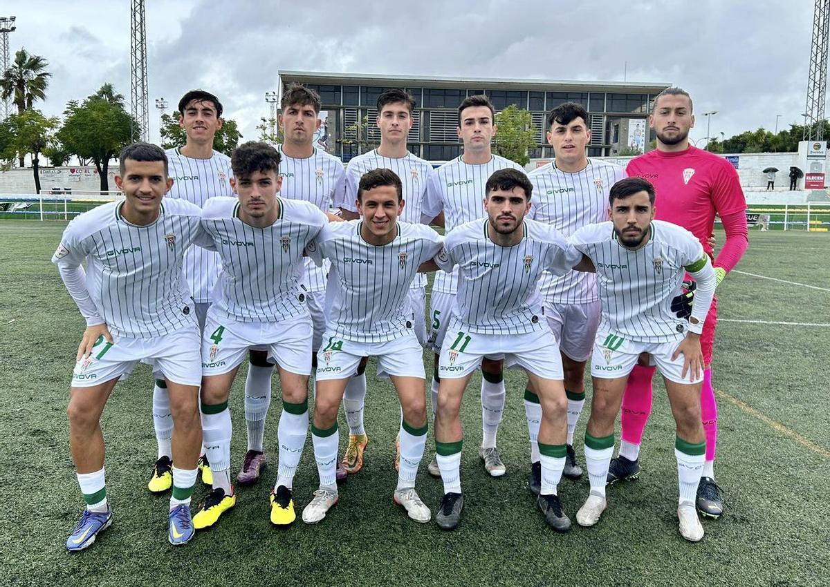 Once inicial del Córdoba CF B en su visita al Conil.