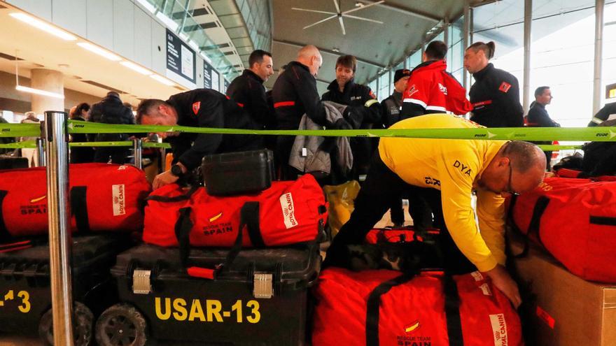 Nueve bomberos de Alicante ayudarán en las tareas de rescate tras el terremoto en Turquía