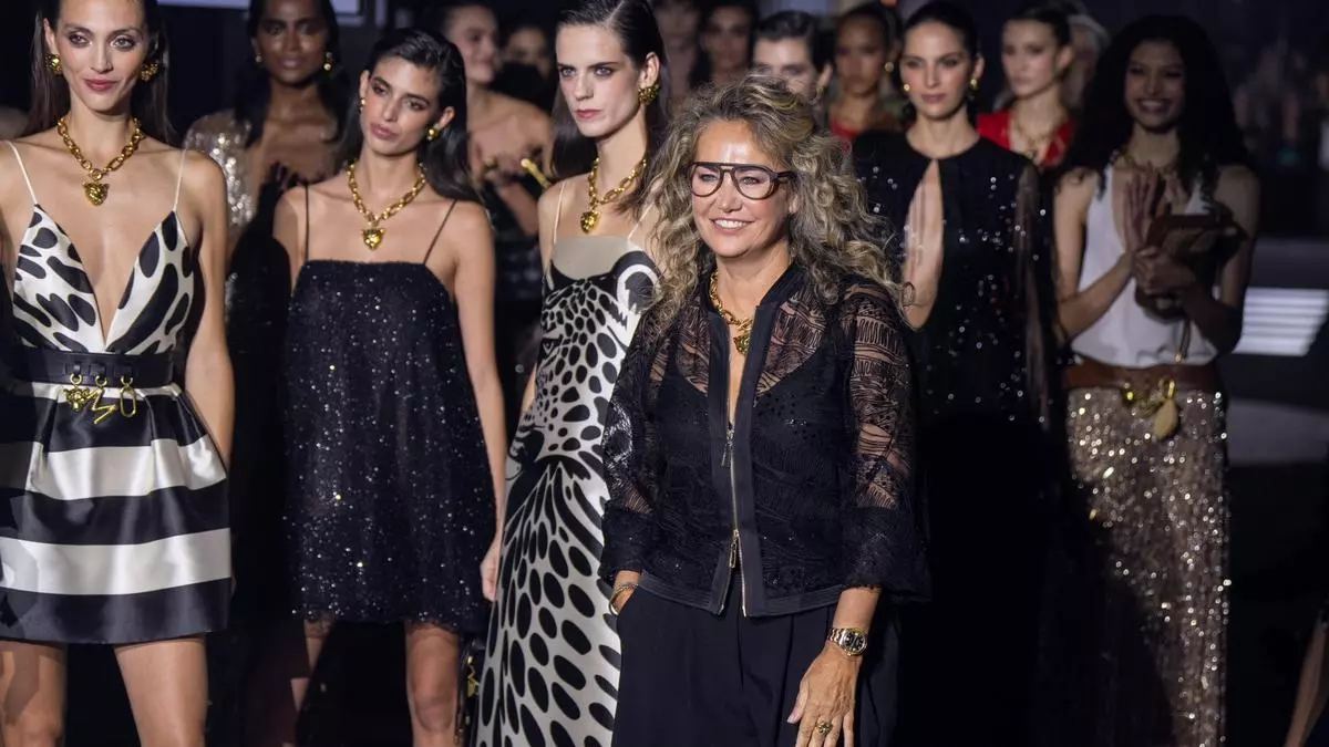 Entrevista exprés con Maite, de Lola Casademunt by Maite: "Amo la pasión por destacar, de no pasar desapercibida"