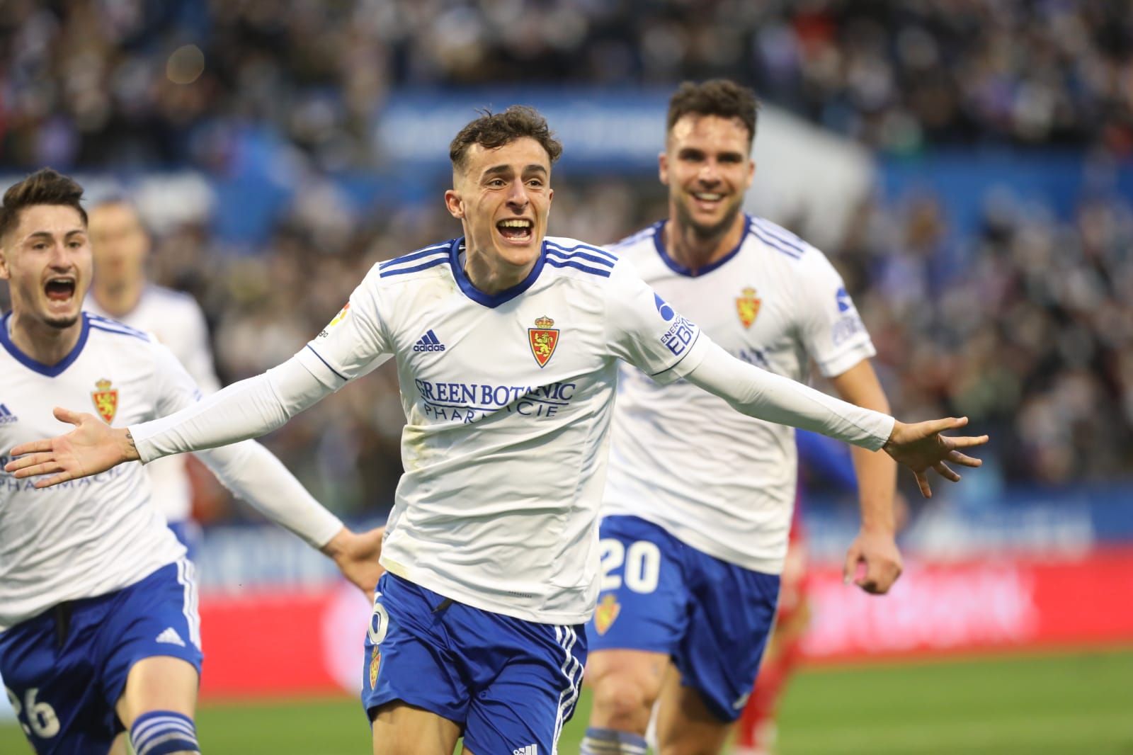 FOTOGALERÍA | Todas las imágenes del triunfo del Real Zaragoza en La Romareda