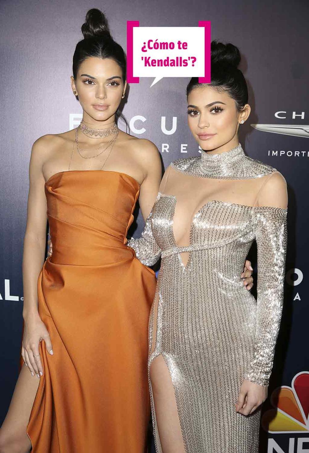 Kylie Jenner y Kendall Jenner posando en un evento