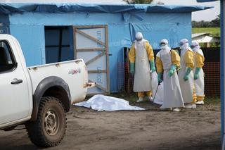 España desaconseja viajar a los países afectados por el brote de ébola