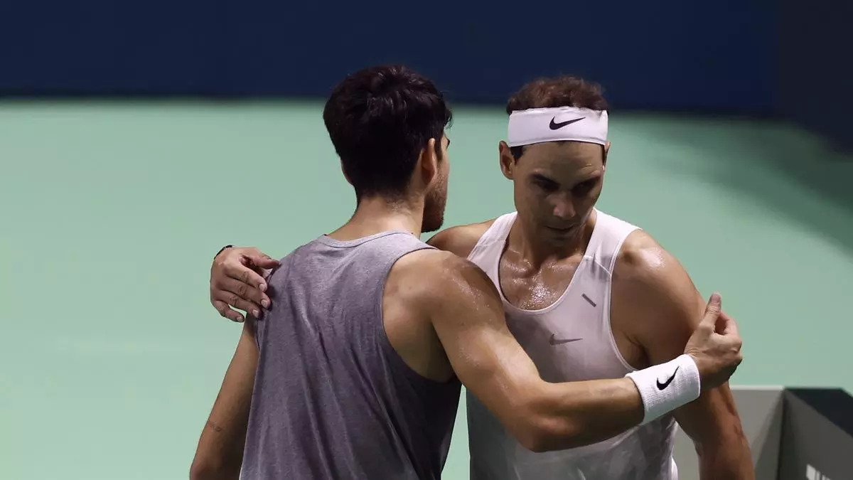 Nadal y Alcaraz jugar芍n los individuales; el murciano, tambi谷n en el dobles