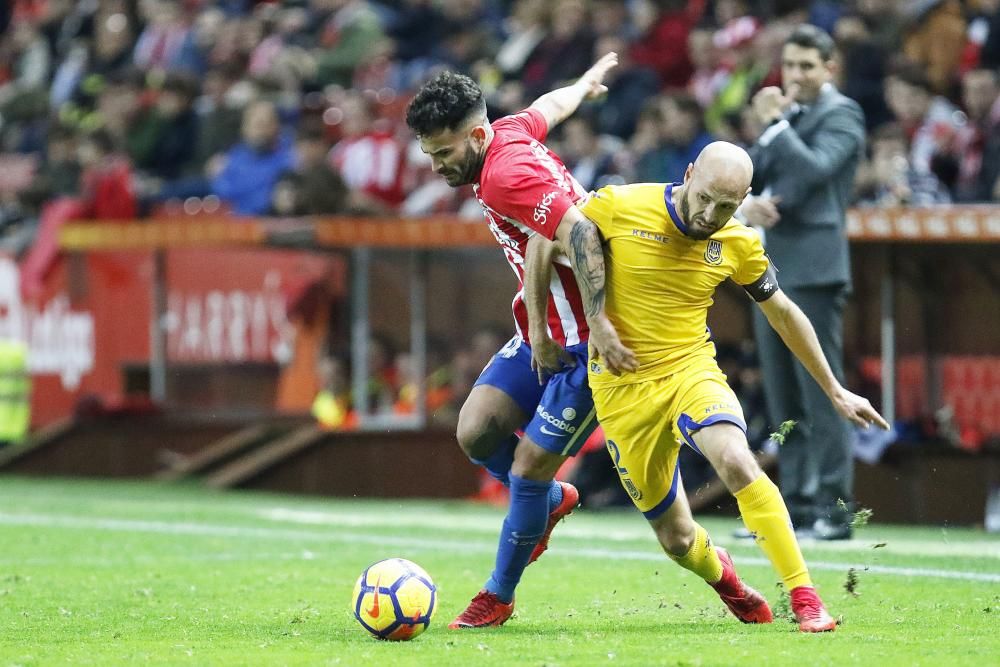 El partido entre el Sporting y el Alcorcón, en imágenes