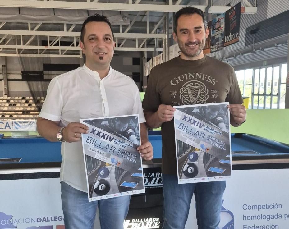 Miguel Ángel Crespo y Pablo Areán, ayer, en el Lalín Arena. |