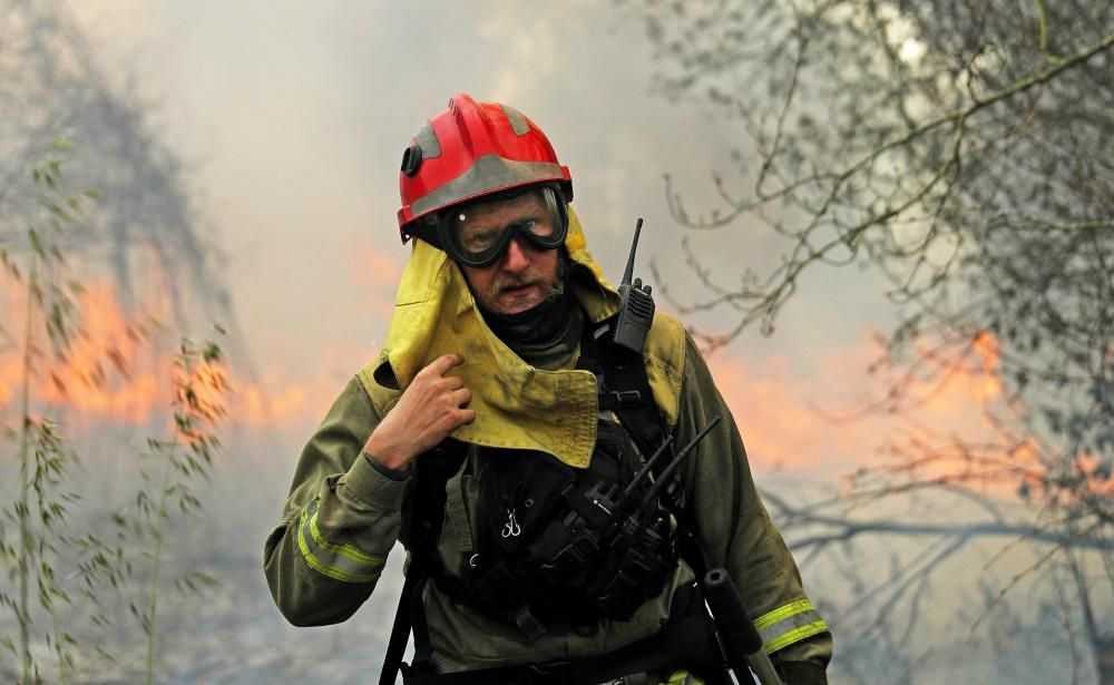 Incendio en Rianxo |El fuego arrasa más de 800 ha