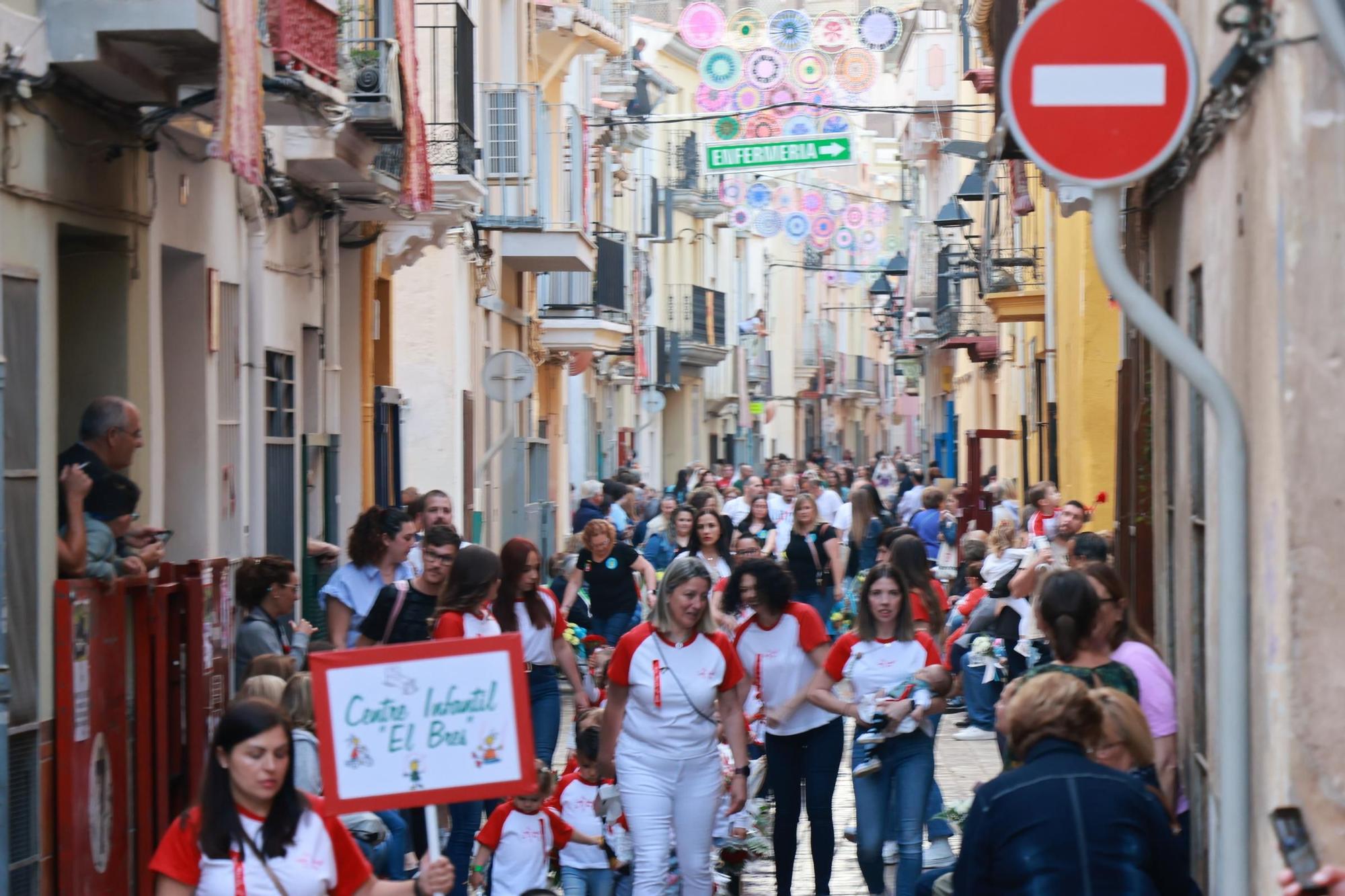 Galería de imágenes: Traslado y ofrenda de flores a Santa Quitèria en Almassora