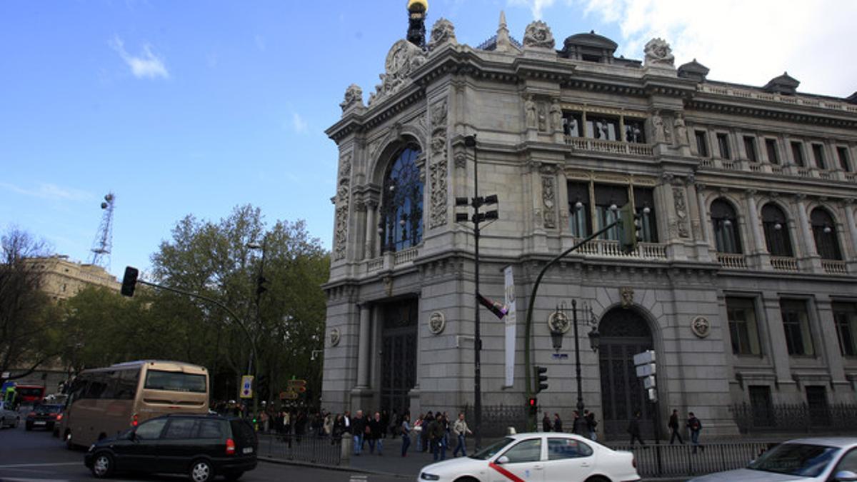 Fachada del Banco de España, en la plaza Cibeles.
