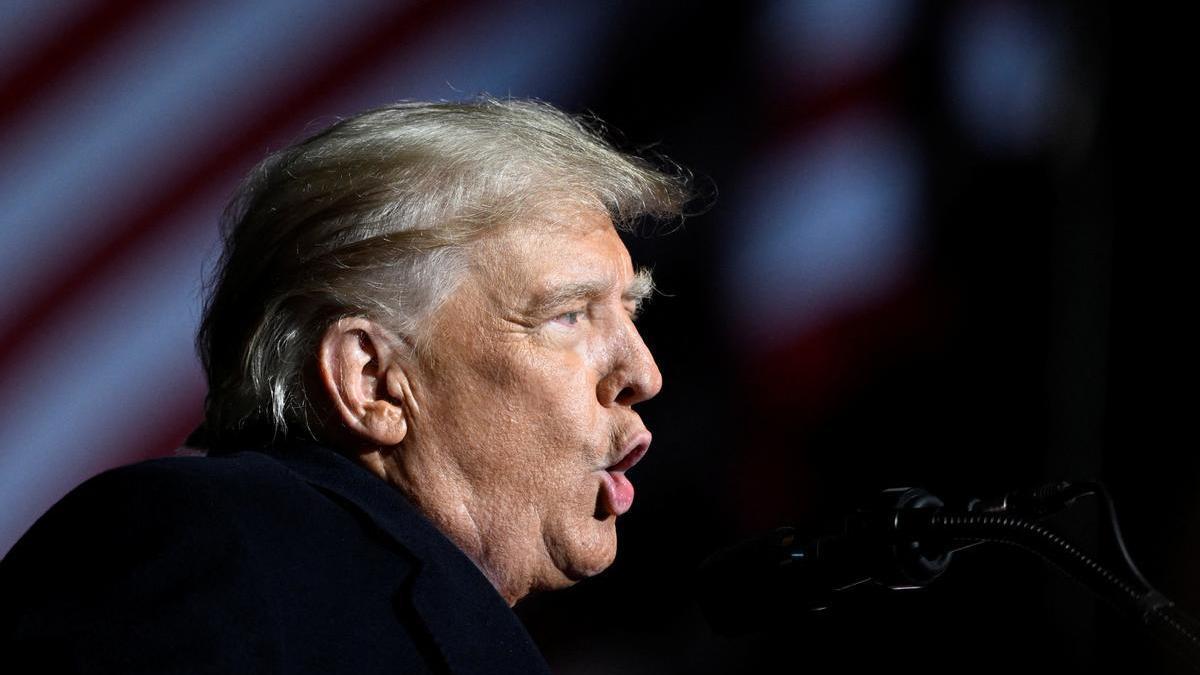 El expresidente de EEUU Donald Trump, durante un mitin en Dayton, Ohio, este lunes.