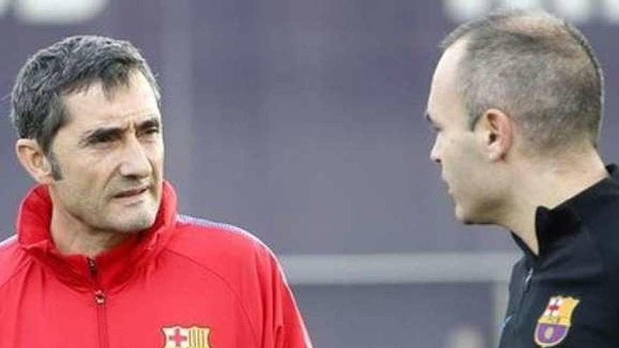 Valverde e Iniesta, en un entrenamiento.