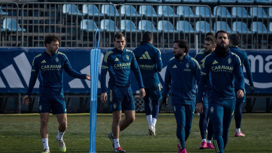 VÍDEO | Keidi Bare y Aguirregabiria se reincorporan a un grupo sin Radovanovic en el entrenamiento del Real Zaragoza