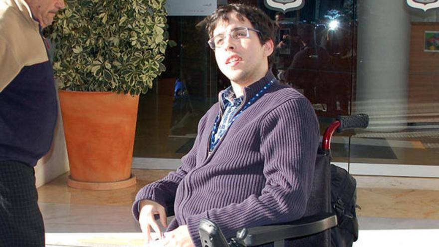 Un joven con parálisis cerebral es el nuevo cronista de Calp