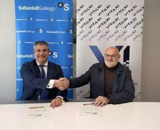 Vitaxi suma el respaldo de Banco Sabadell para reforzar su ofensiva en el taxi vigués