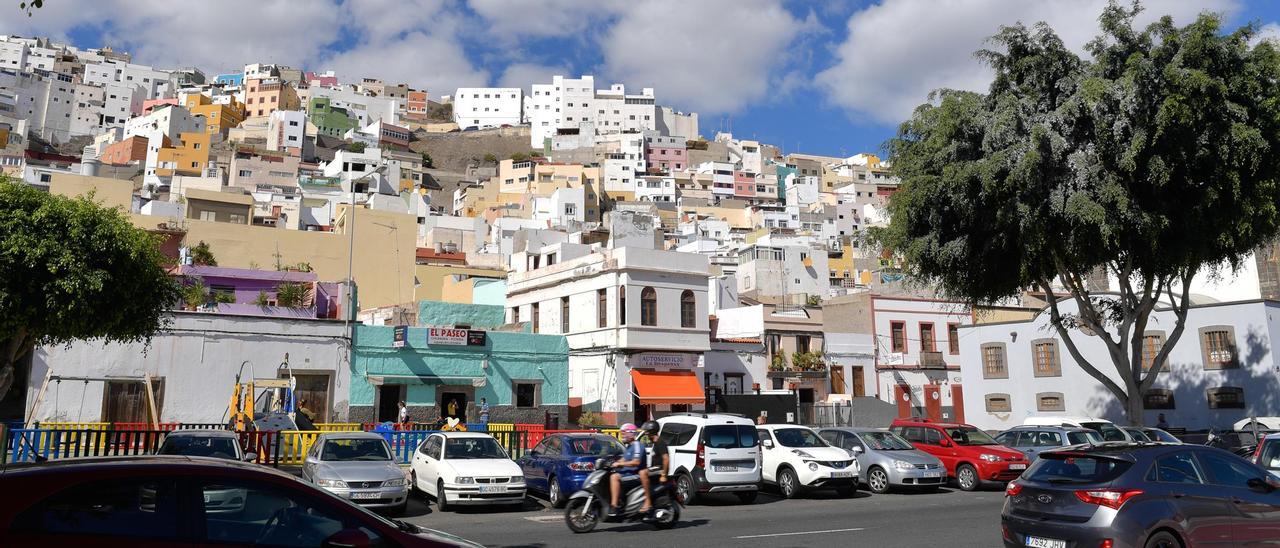 Casas del risco de San José y San Juan desde el paseo de San José