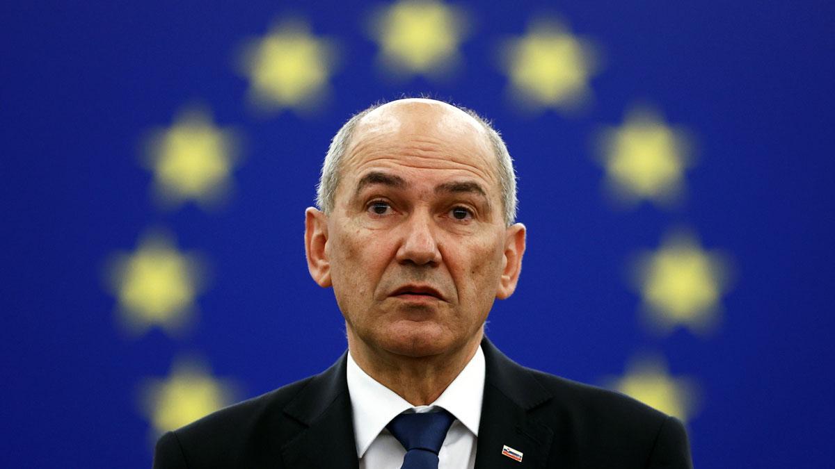 El primer ministro esloveno, Janez Jansa, durante su intervención en el pleno de Estrasburgo.