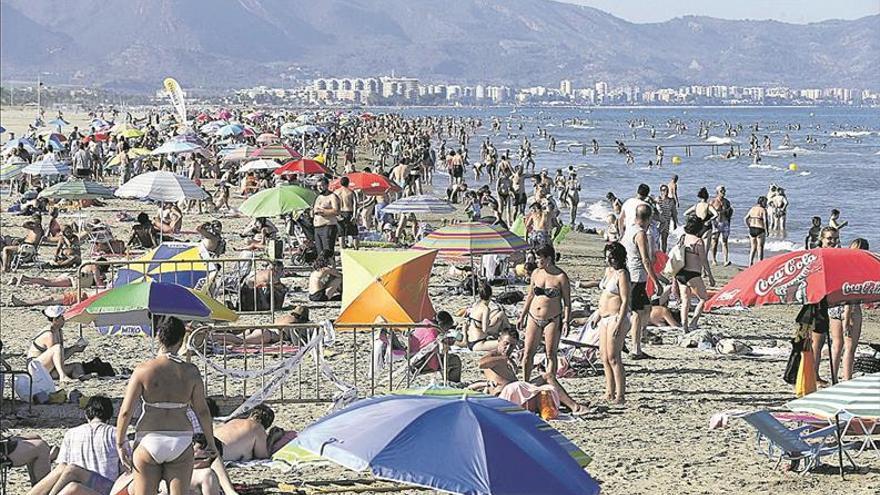 Castellón cierra julio con los hoteles al 85% gracias al tirón de la capital