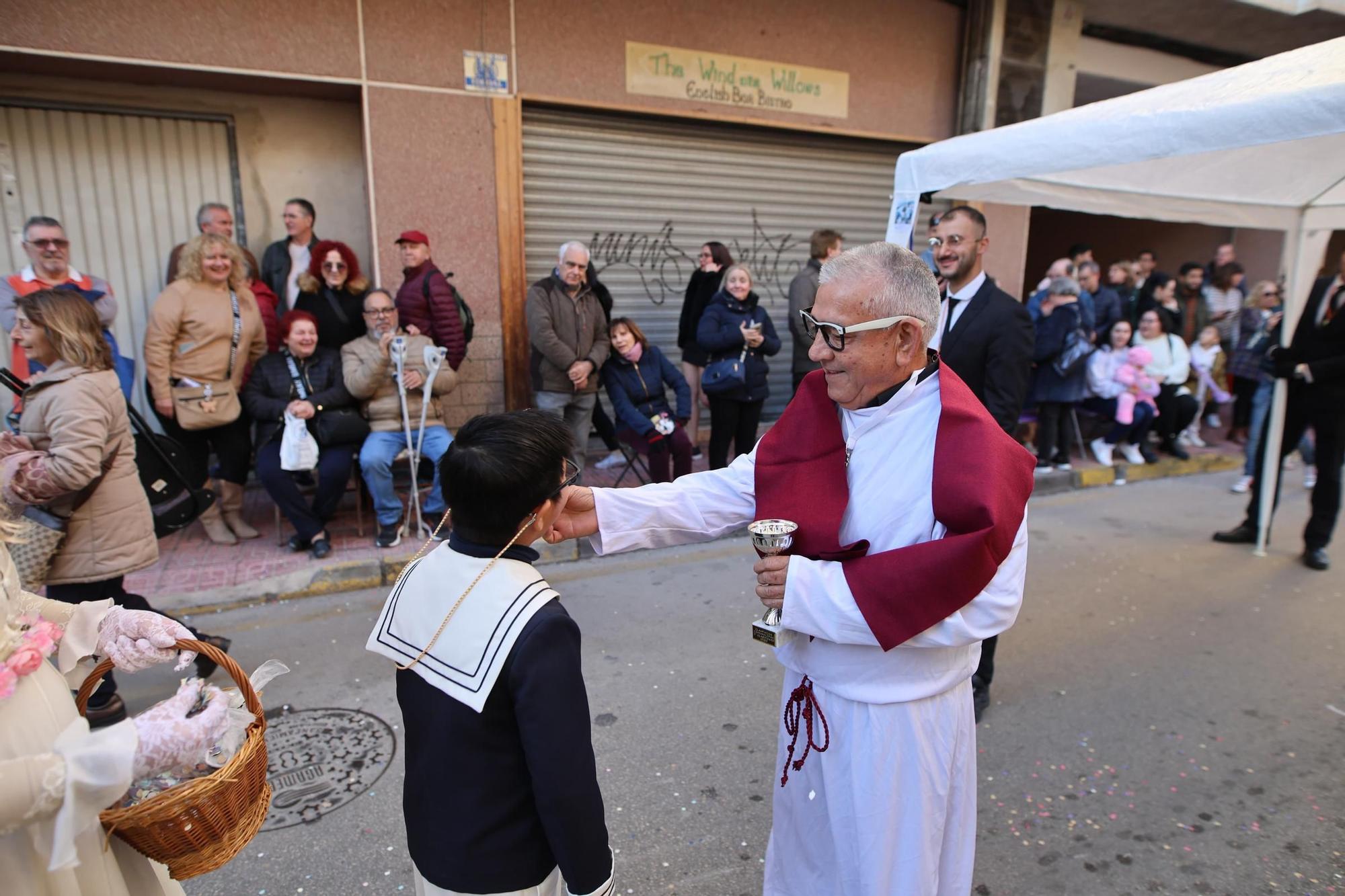 Las mejores imágenes del desfile concurso de Carnaval de Torrevieja 2024 están aquí