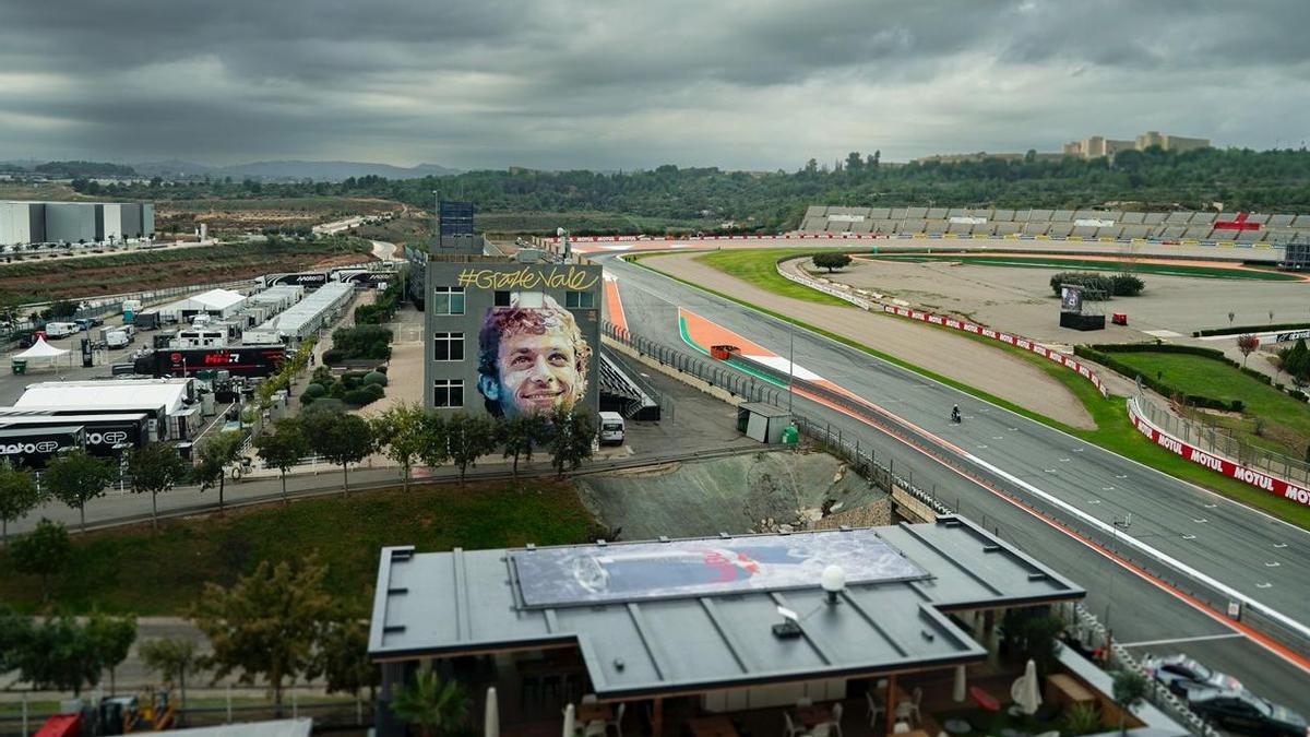 MotoGP vive con emoción el regreso del Mundial a Valencia tras la dana