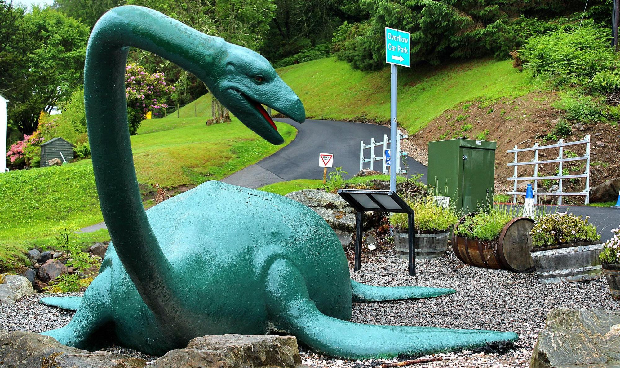 Nessie representado tal como la leyenda lo ha descrito