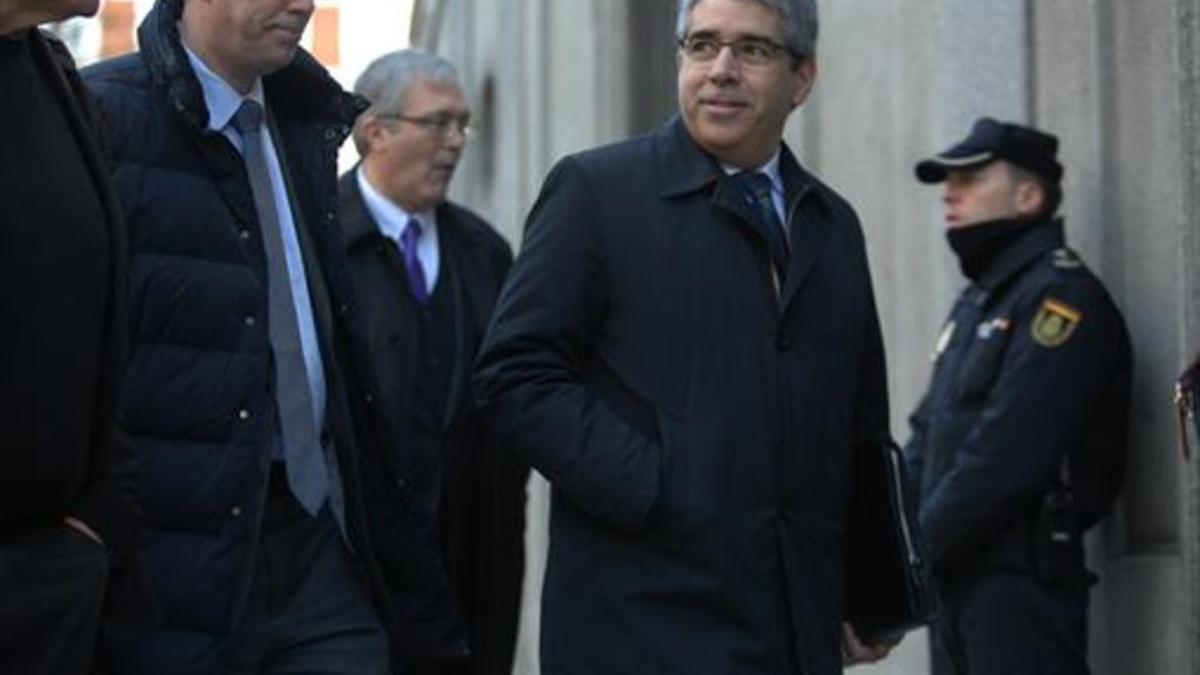 Francesc Homs llega a la sede del Tribunal Supremo, ayer.