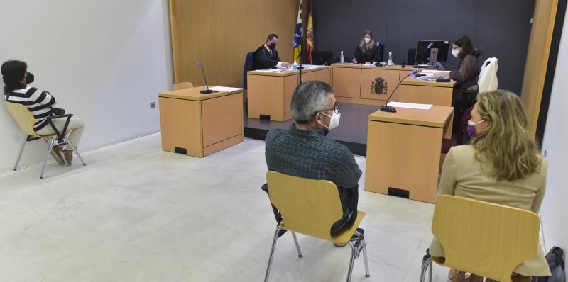 Rosell defiende la legalidad y el trato "exquisito" dado a la empleada de hogar que despidió