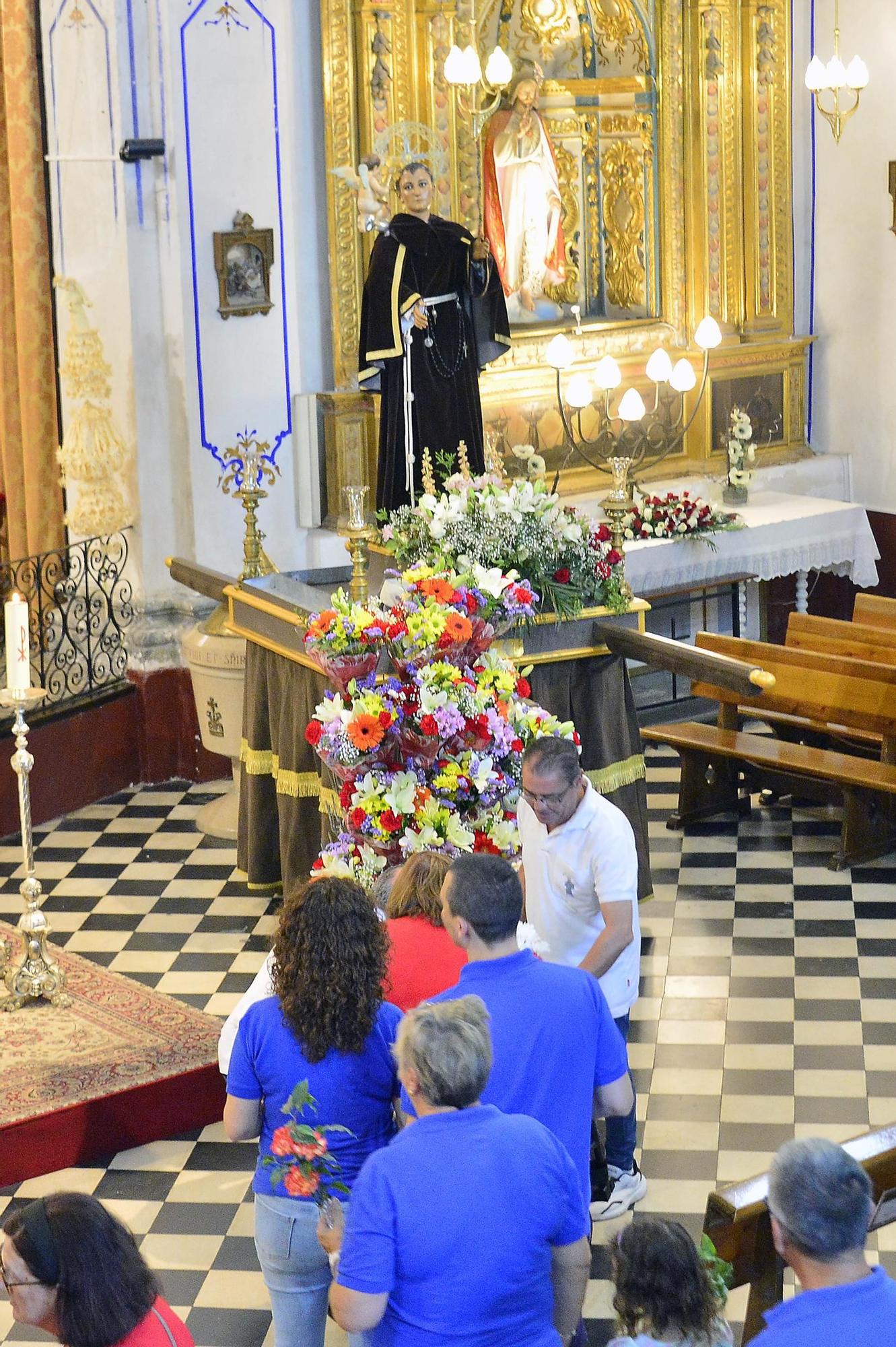 Ofrenda de flores a San Pascual